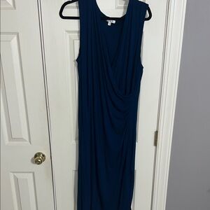 Elegant Teal Sleeveless Dress